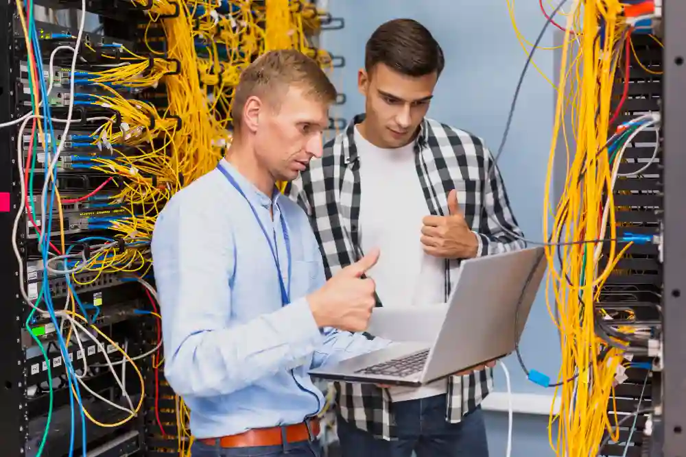 Ağ ve Sistem Uzmanı Ne İş Yapar? Günlük Görevleri Nelerdir?