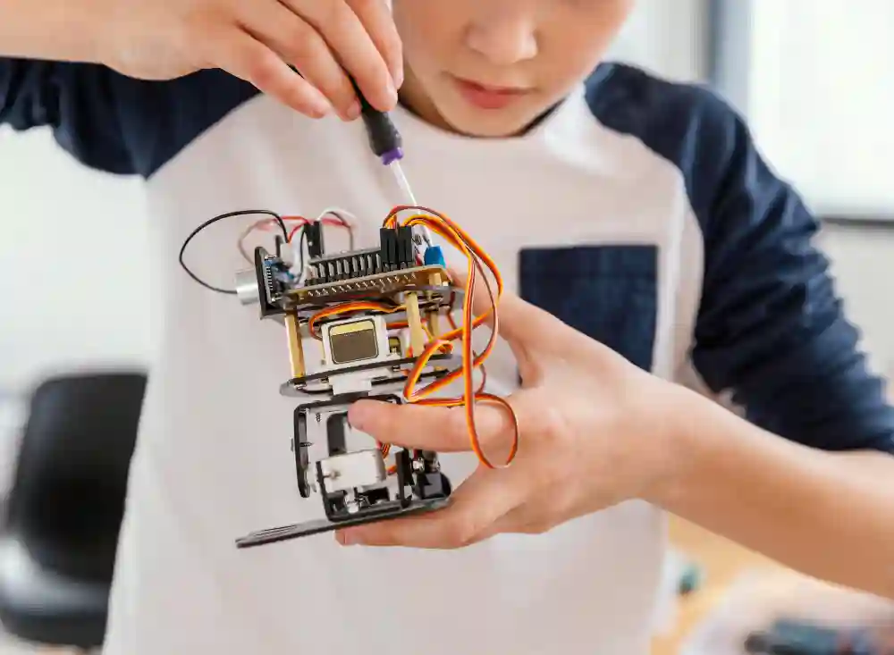Çocuklar İçin Robotik Kodlama Eğitiminin Önemi